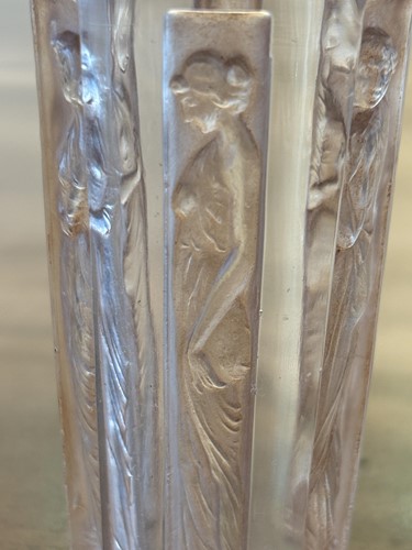 Lot 222 - Rene Lalique (French, 1860-1945), a Gobelet...