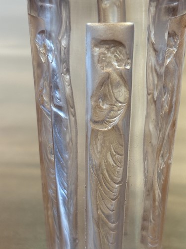 Lot 222 - Rene Lalique (French, 1860-1945), a Gobelet...