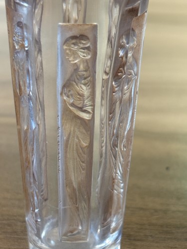 Lot 222 - Rene Lalique (French, 1860-1945), a Gobelet...