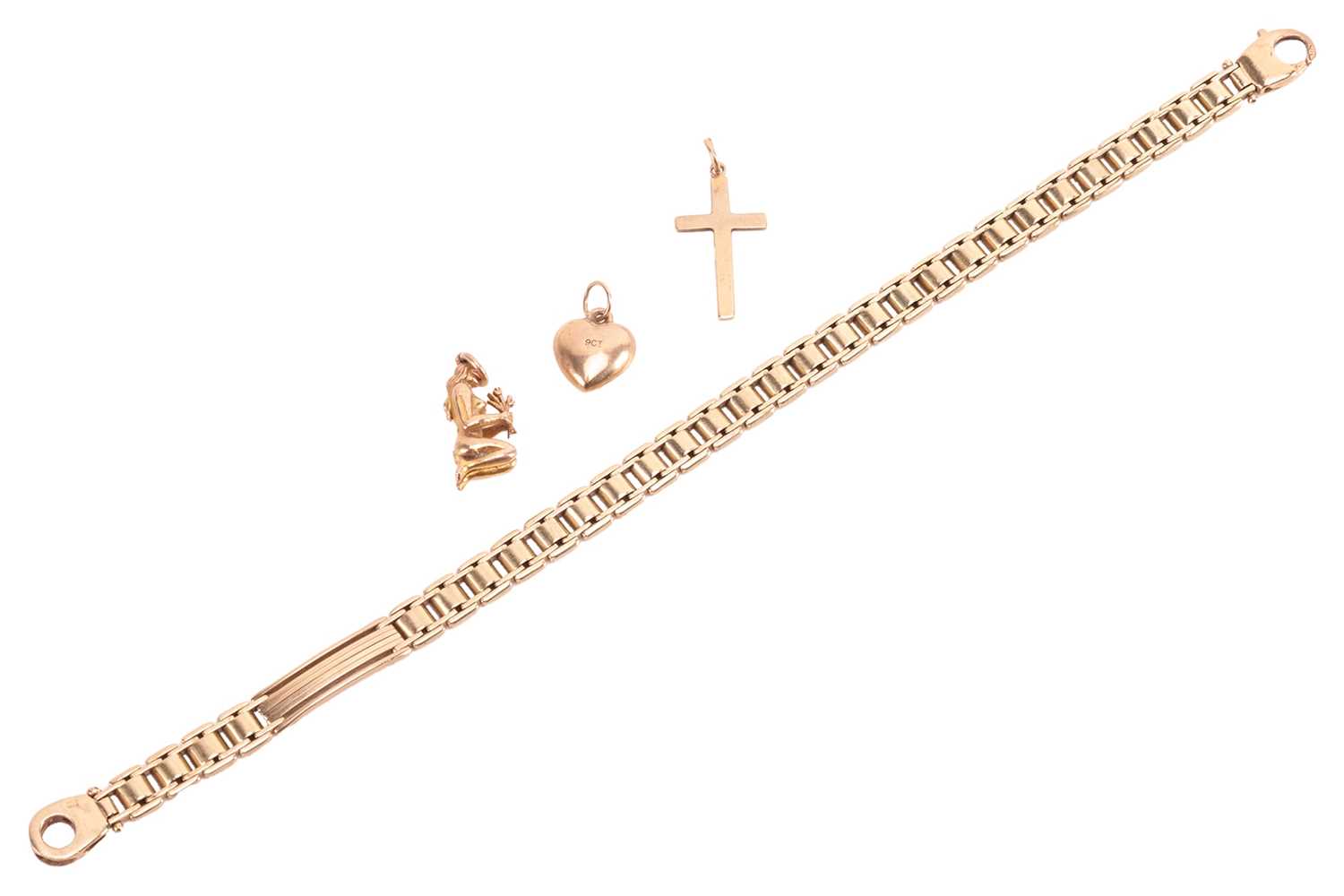 Lot 38 - A 9ct yellow gold flat link bracelet,...