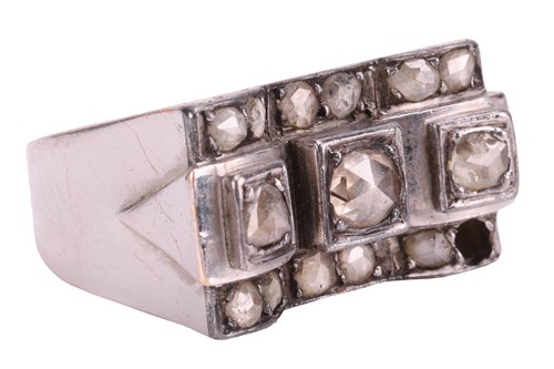 Lot 72 - A rose-cut diamond cocktail ring, with...
