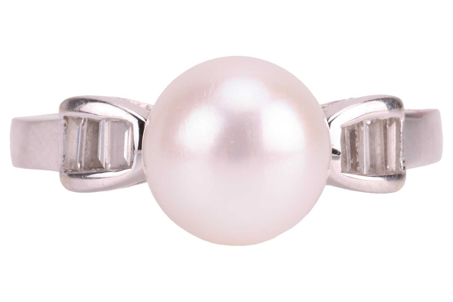 Lot 17 - A cultured pearl and diamond dress ring in...