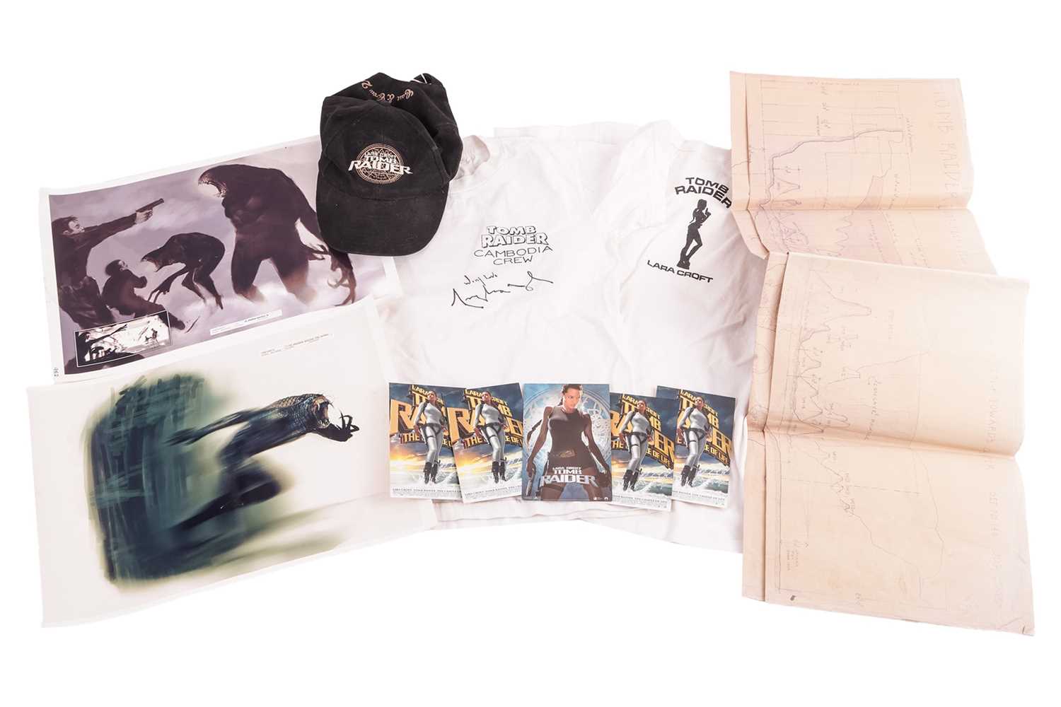 Lot 26 - Lara Croft: Tomb Raider (2001) – Lara Croft:...