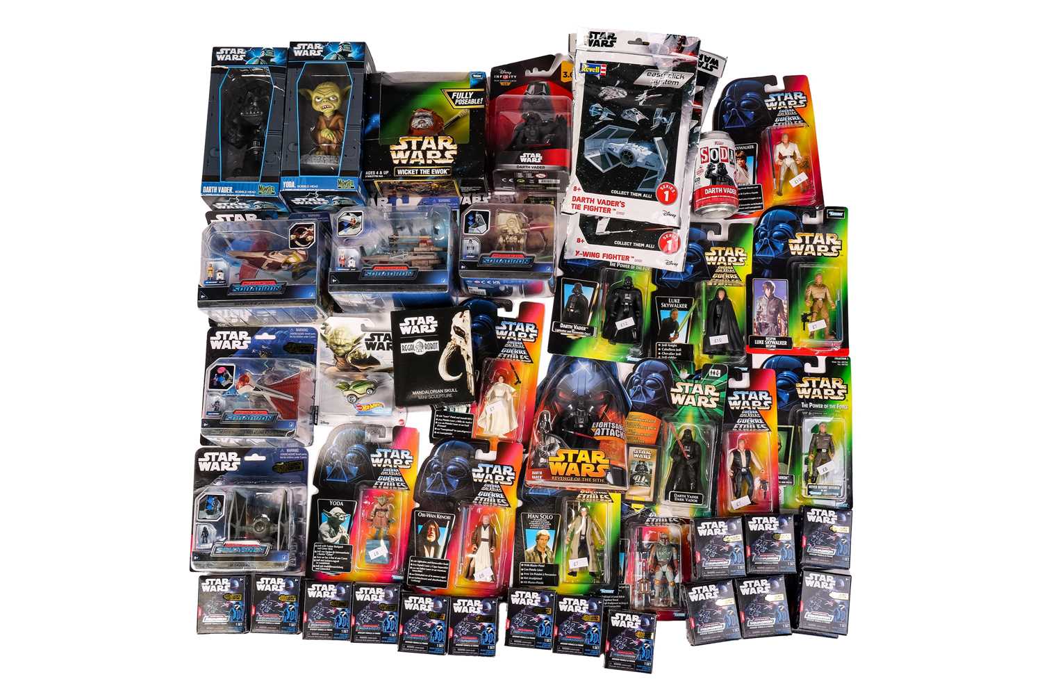 Lot 72 - A collection of Star Wars toys and...