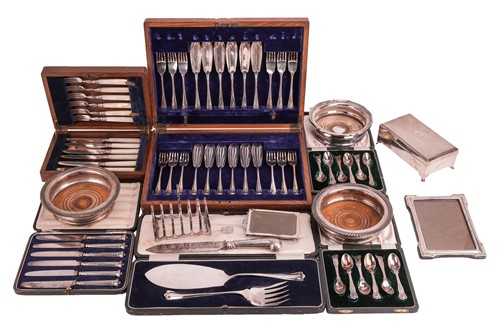 Lot 115 - A quantity of silver and silver plate,...