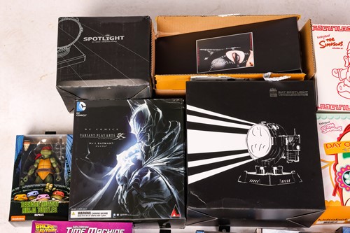 Lot 78 - A large collection of collectible items, to...