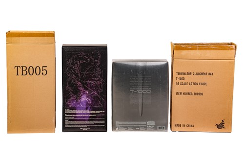 Lot 84 - A Hot Toys T2 Terminator 2 Judgement Day...