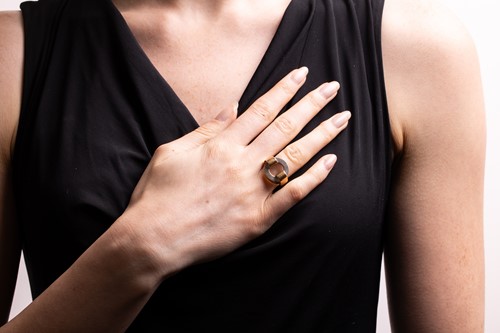 Lot 59 - A Modernist ring, comprising a white metal...