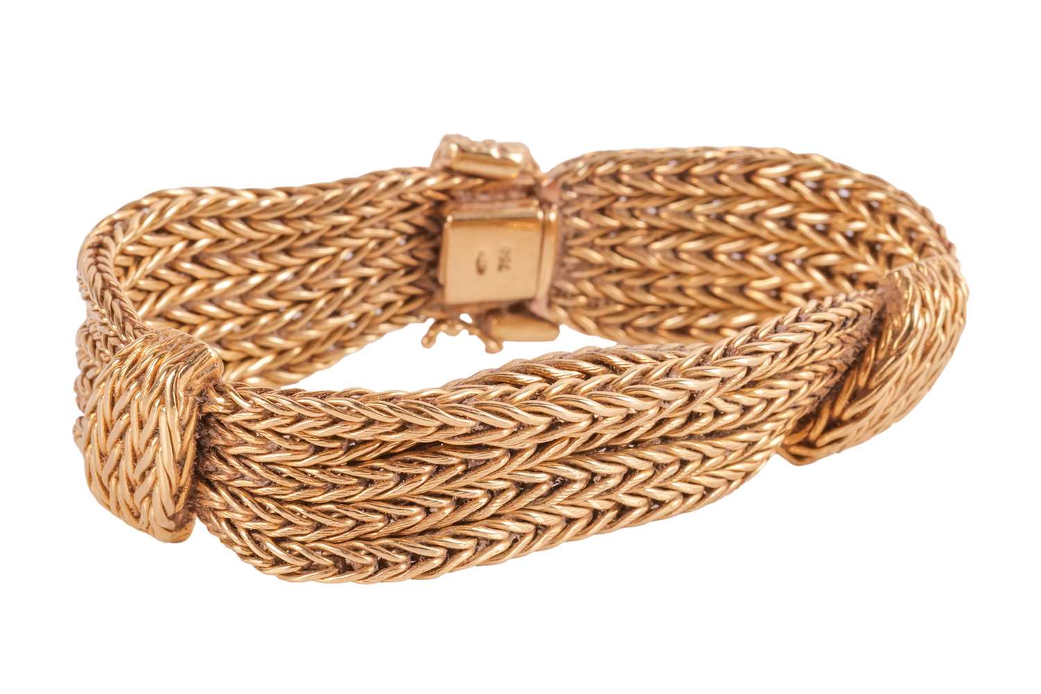 Lot 150 - A multi-row chain bracelet, comprising five...