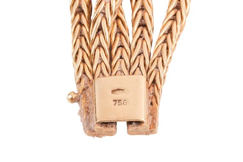 Lot 150 - A multi-row chain bracelet, comprising five...