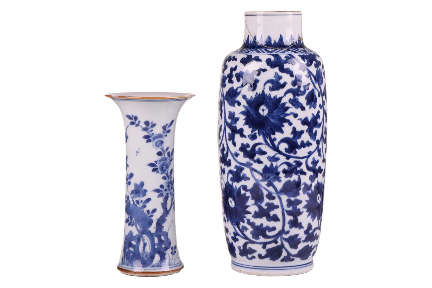 Lot 75 - A Chinese Kangxi blue and white porcelain...
