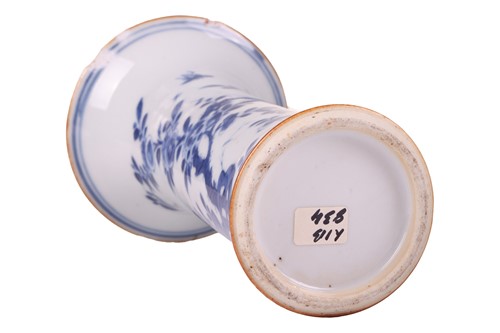Lot 75 - A Chinese Kangxi blue and white porcelain...