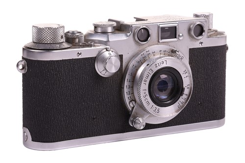 Lot 160 - A Lecia IIIc camera body, circa 1950, in a...