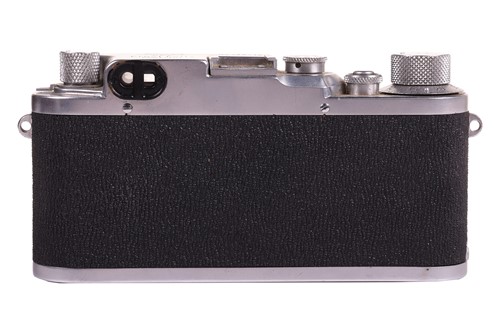 Lot 160 - A Lecia IIIc camera body, circa 1950, in a...