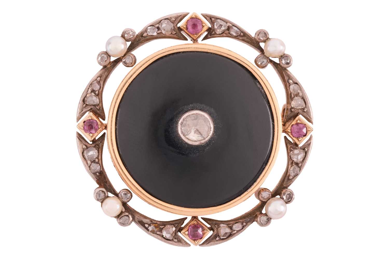 Lot 42 - A gem-set brooch, the onyx circular plaque...