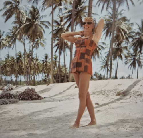 Lot 34 - Vintage Fashion: A collection of 1970s vintage...
