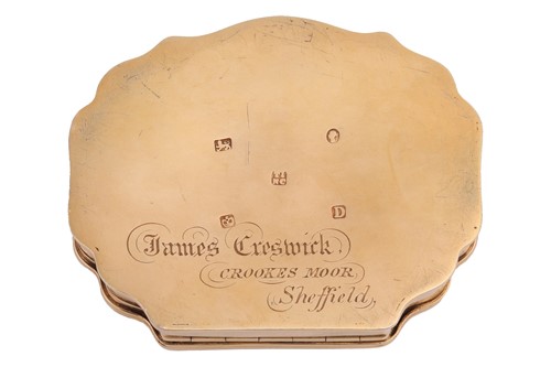 Lot A Victorian silver gilt snuff box, by James...