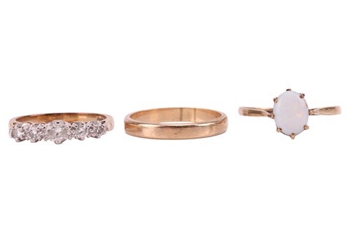 Lot 43 - A group of three 9ct rings; including a...