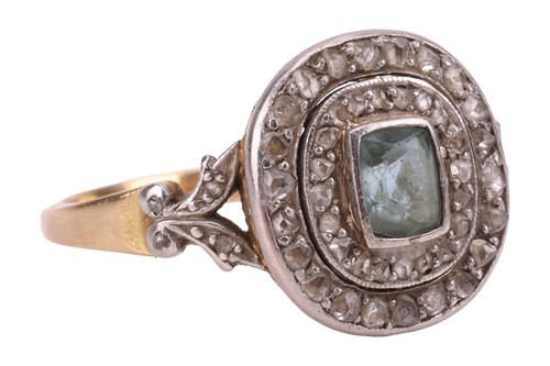 Lot 97 - An aquamarine and diamond cluster ring,...