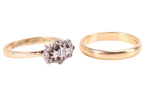 Lot 25 - An 18ct diamond cluster ring and wedding band;...