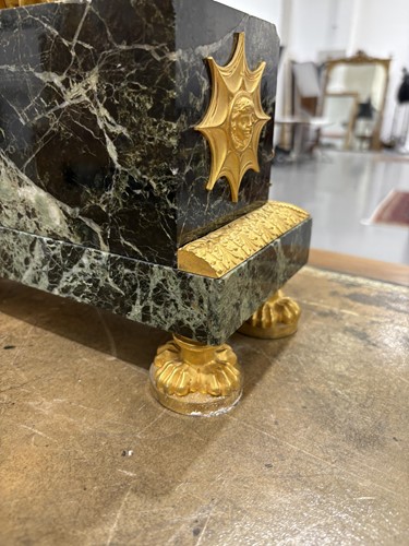 Lot 123 - A large French Empire gilt bronze and marble...