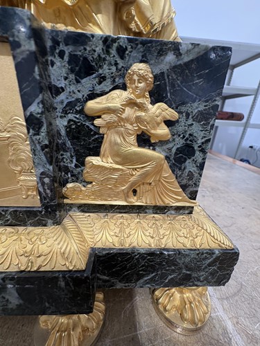 Lot 123 - A large French Empire gilt bronze and marble...