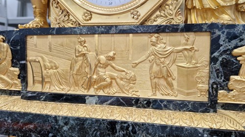 Lot 123 - A large French Empire gilt bronze and marble...