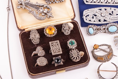 Lot 127 - A group lot of antique paste-set jewellery, to...