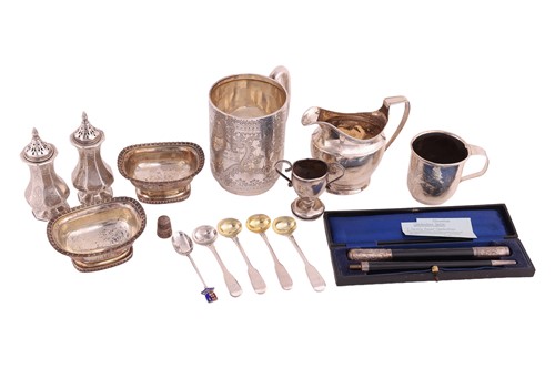 Lot 147 - A mixed group of silver items; comprising a...