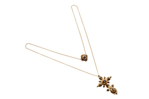 Lot A Spanish late 18th-century cross pendant, the...