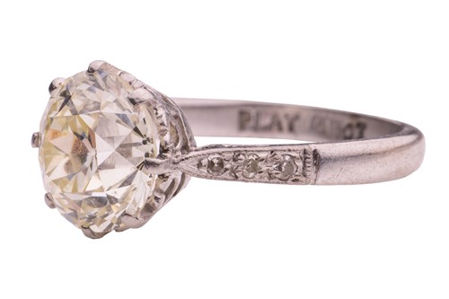 Lot 103 - A diamond solitaire ring; comprising a...