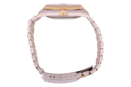 Lot 298 - Rolex Datejust Reference: 16233 Serial:...