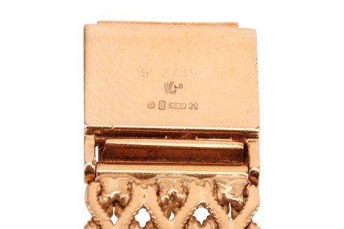 Lot 303 - Kutchinsky – An 18ct gold tiger’s eye and...