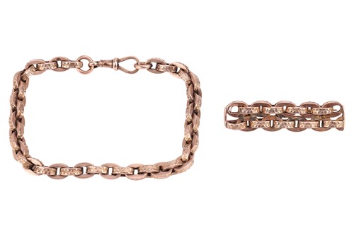 Lot 91 - A fancy link bracelet and matching brooch;...