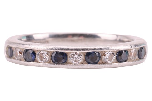 Lot Tiffany & Co. - a sapphire and diamond...