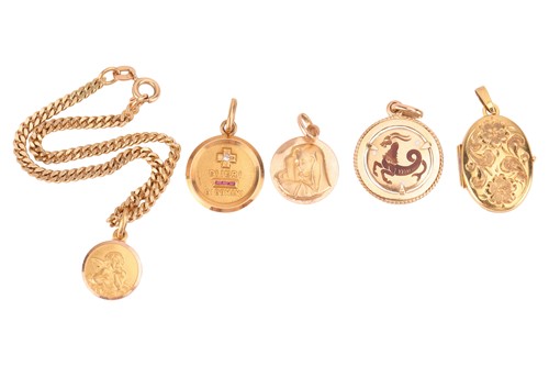 Lot 40 - A mixed group lot of gold jewellery; to...