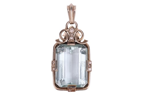 Lot 175 - An aquamarine pendant, featuring a large...