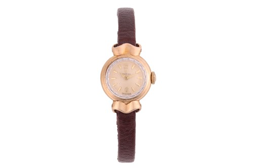 Lot 250 - Omega - A 1970s lady's 9ct gold manual-wind...