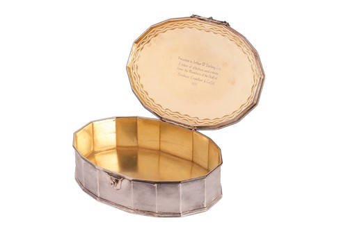 Lot Omar Ramsden (1873-1939): a large silver...