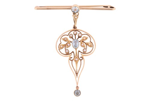 Lot 240 - An Edwardian aquamarine and seed pearl brooch,...