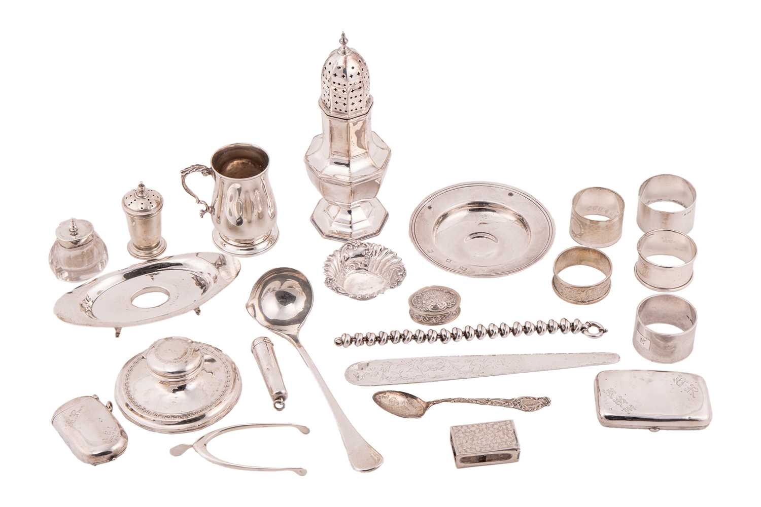 Lot 397 - An agglomeration of small silver items;
