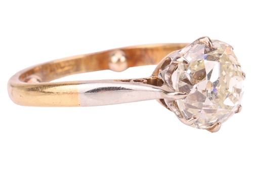 Lot 250 - An old-cut diamond solitaire ring, with an...