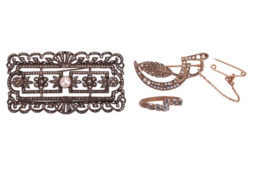 Lot 169 - A brooch in the form of a scythe and ear of...