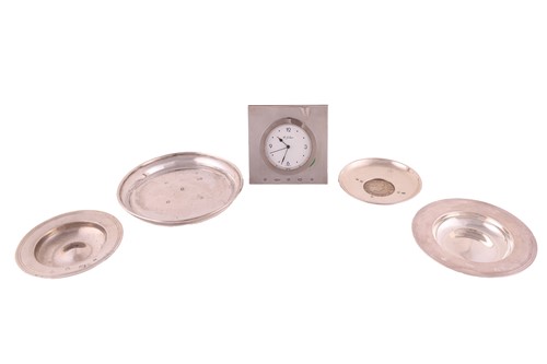 Lot 115 - A H.M.Queen Elizabeth II Silver Jubilee...