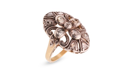 Lot 26 - A rose-cut diamond plaque ring, the oval ring...