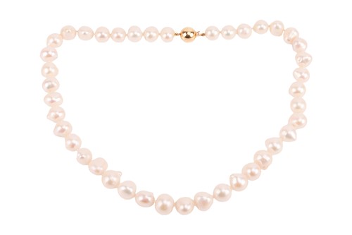 Lot 76 - A cultured baroque pearl necklace, comprising...