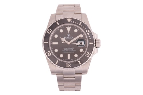 Lot 370 - Rolex Submariner Reference: 11661 Serial:...