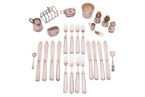 Lot 398 - An unboxed set of silver fish knives and forks...