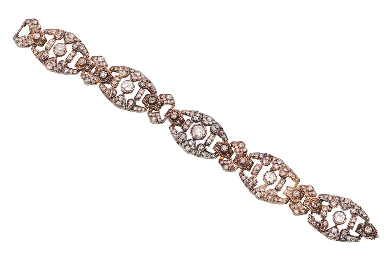 Lot 285 - An Art Deco diamond-set link bracelet,...