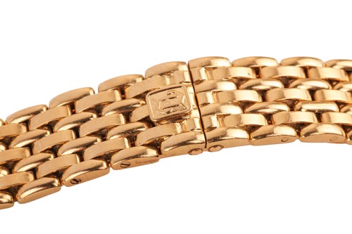 Lot 21 - A watch bracelet of brick link style,...